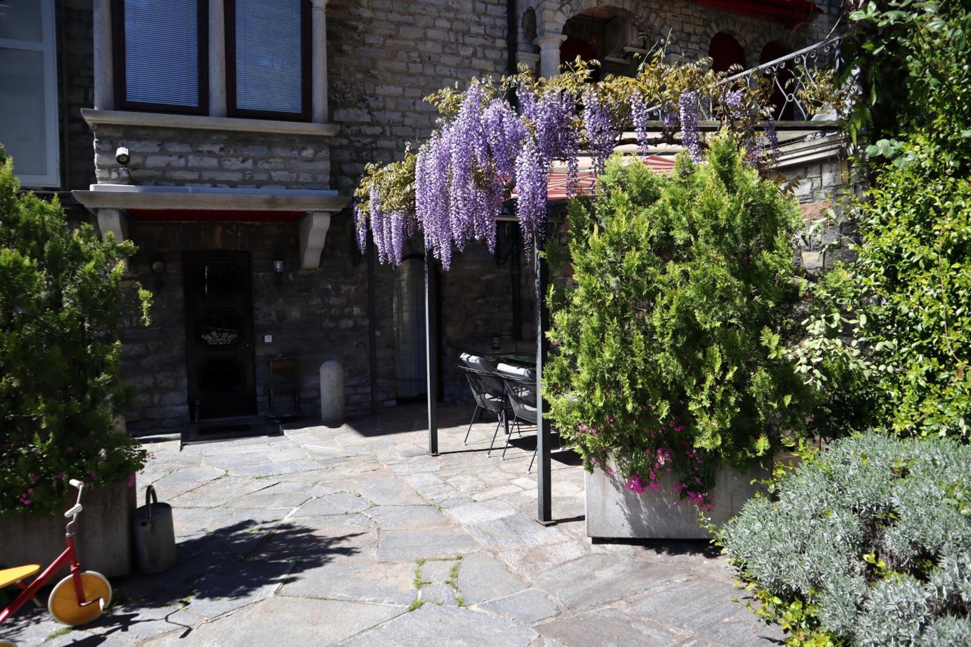 Barony Le Pergole Holiday Apartments Лугано Екстер'єр фото